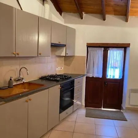 House No9 Apartament *